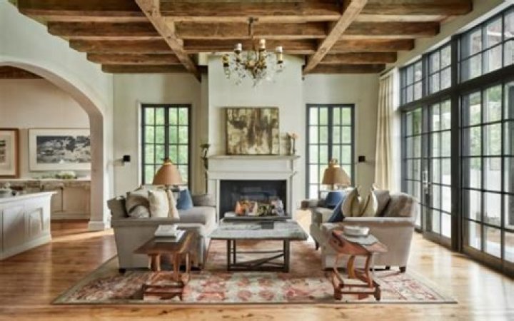 Are farmhouse sinks going out of style?