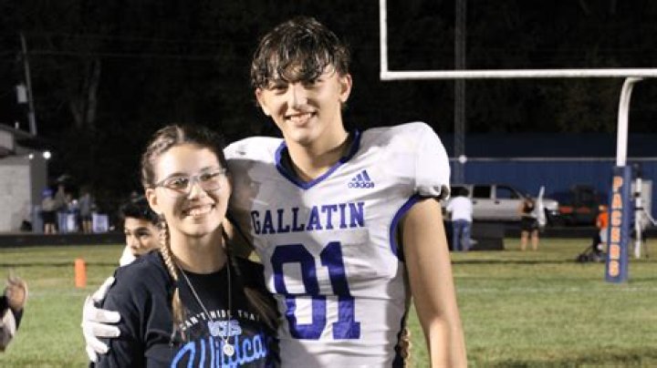 Are lakeyn and bennett together?