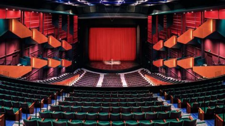 Are mezzanine seats good?