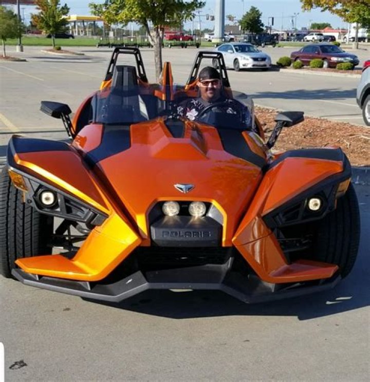 Are slingshots street legal?
