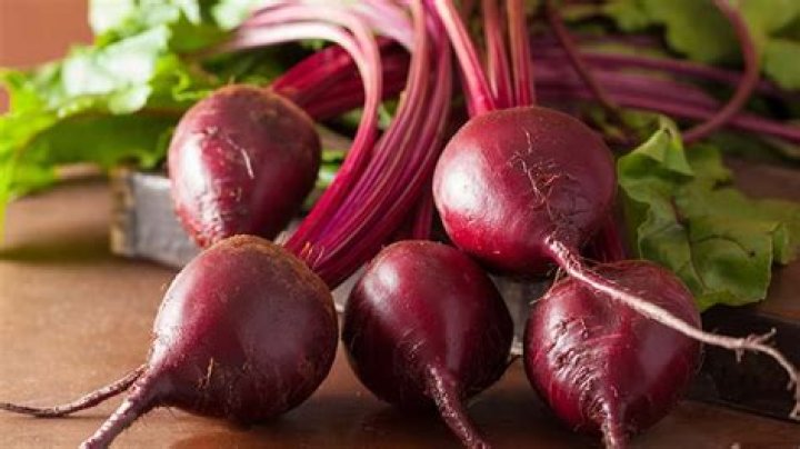 Can beetroot cause red stool?