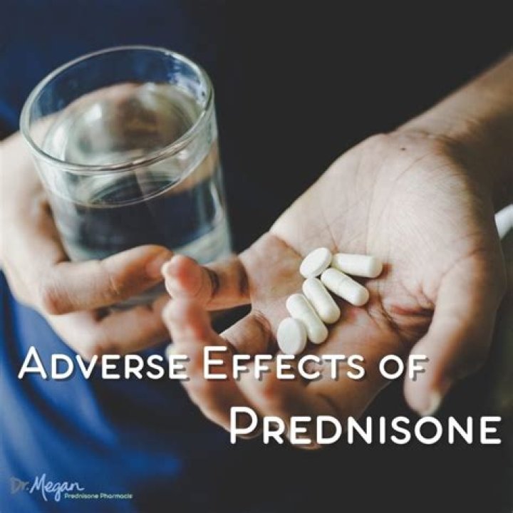 Can prednisone cause flushing?