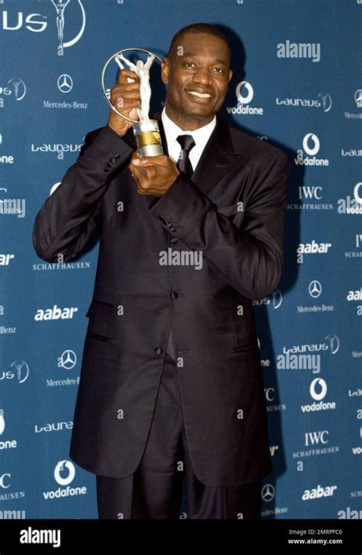 Did dikembe mutombo win a championship?