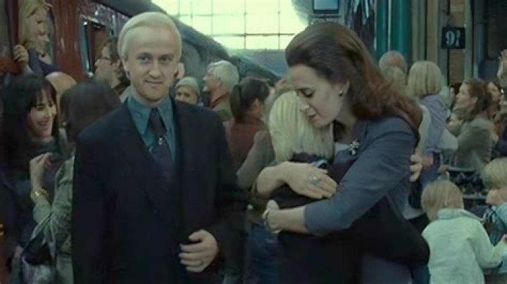 Did draco die in harry potter?