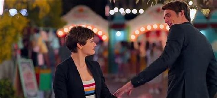 Did elle and noah get back together?