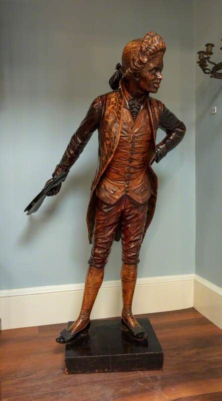 Did paul robeson sing opera?