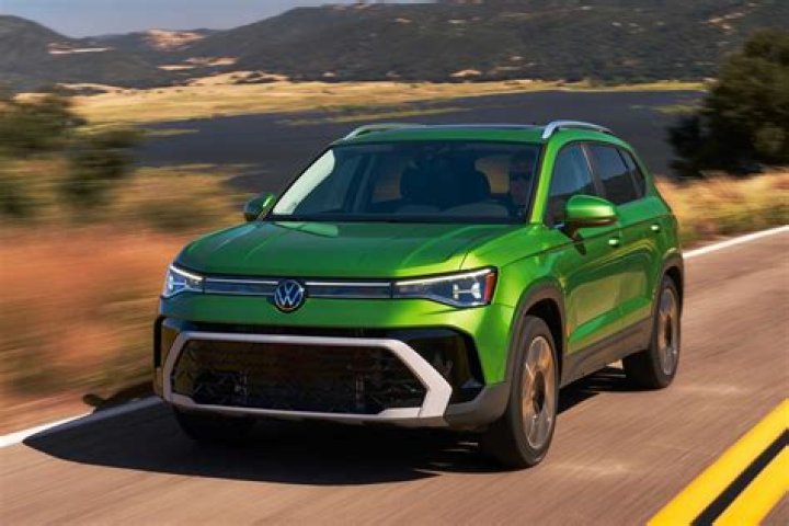 Did the vw taos replace tiguan?