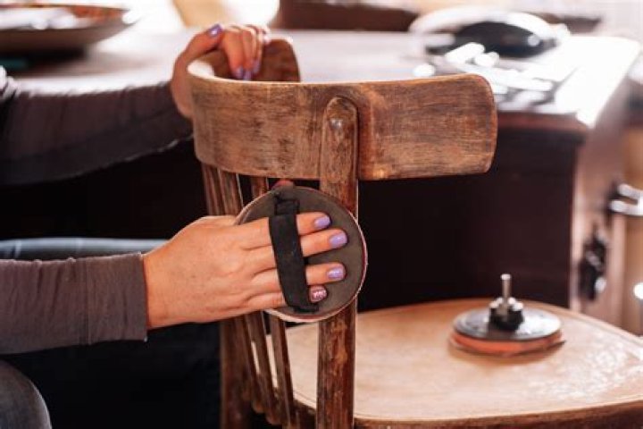 Do chairs have feet?