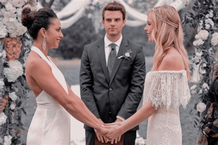 Do freya and keelin get married?