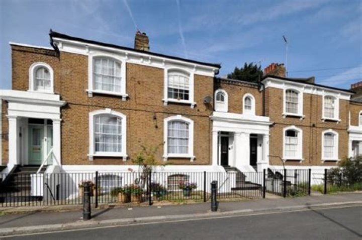 Do maisonettes have gardens?