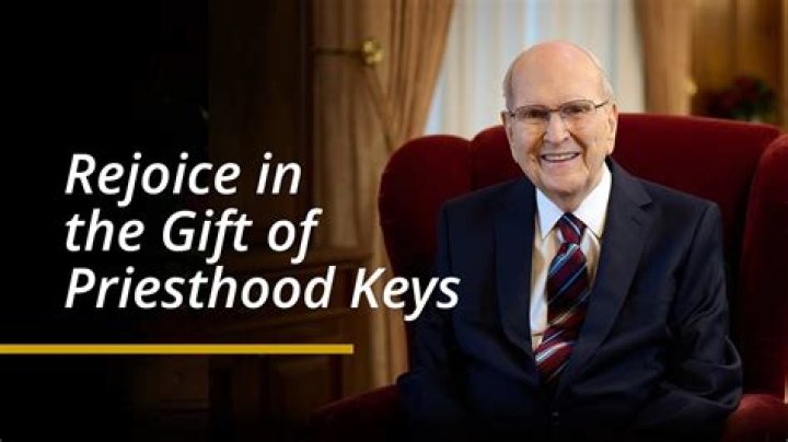 Do patriarchs hold priesthood keys?