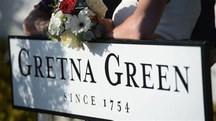 Do you need witnesses at gretna green?