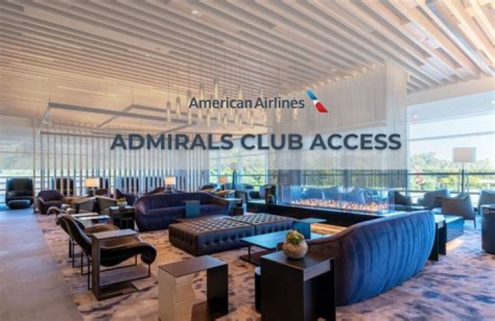 Does admirals club have free drinks?