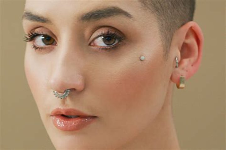 Does back dimple piercing hurt?