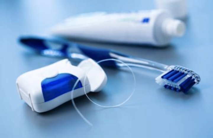 Does dental floss dissolve?