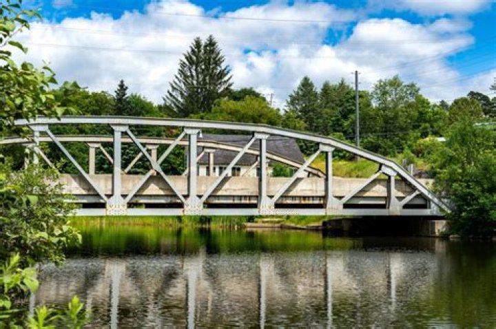 Does salt bridge work?