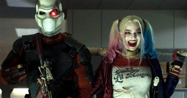 Does suicide squad have a post credit scene?
