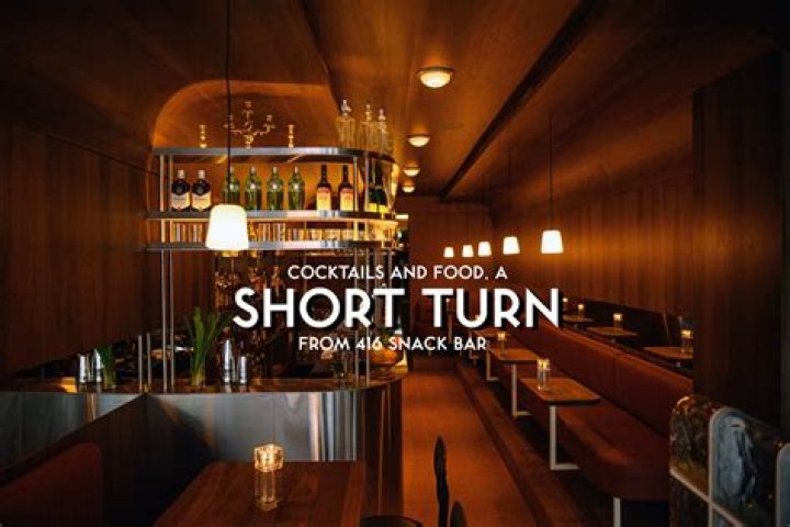 Does temple bar serve food?