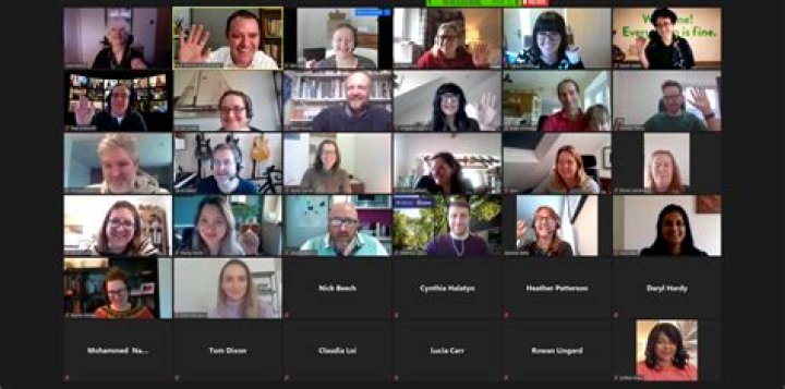 Does zoom webinar mute attendees?