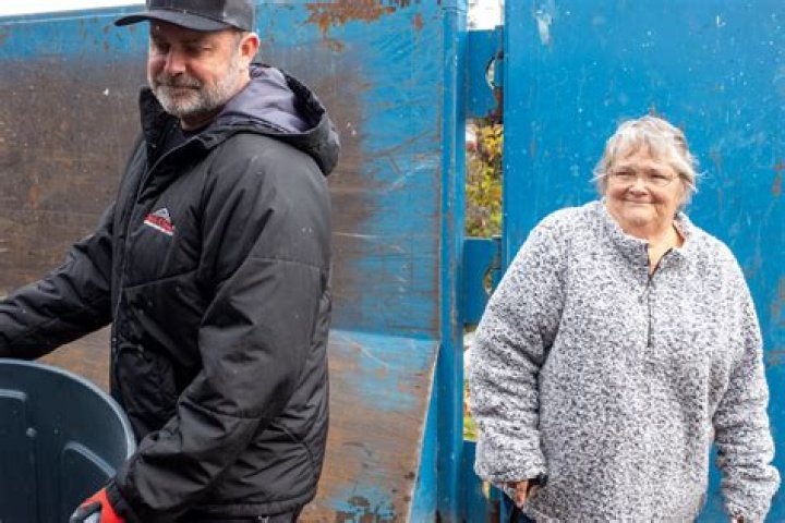 Has anyone from hoarders died?