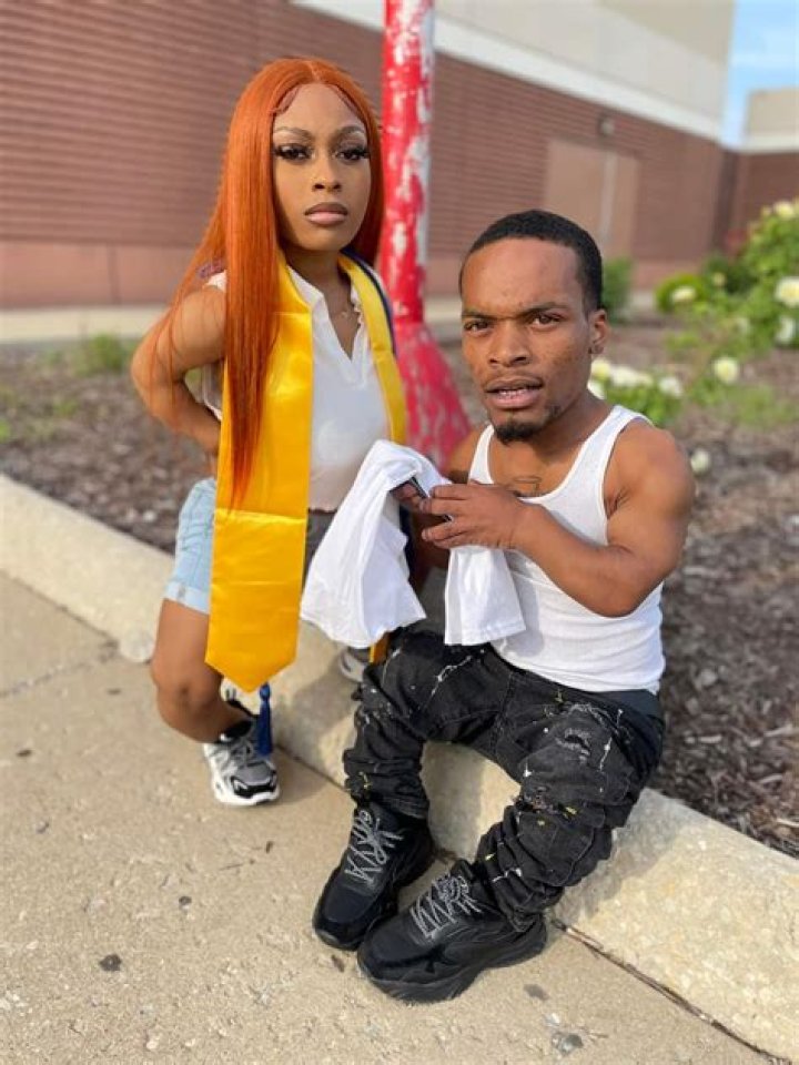 Has ardee got a sister?