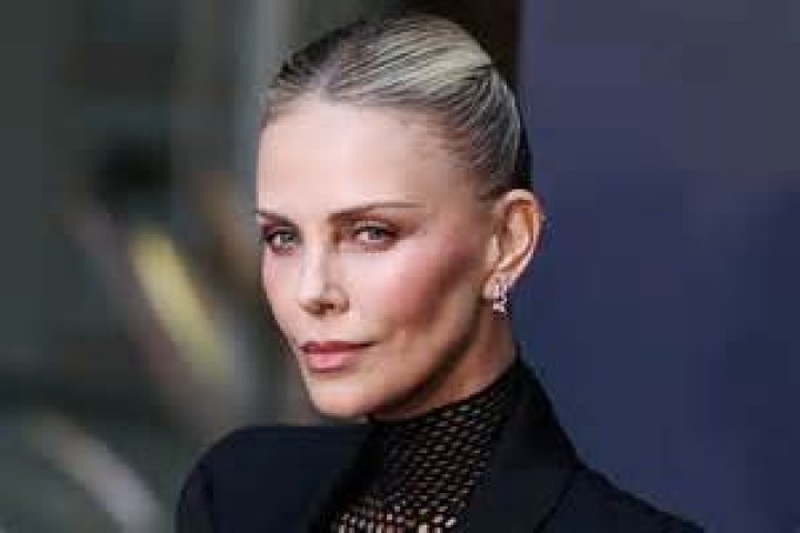 Has charlize theron given birth?