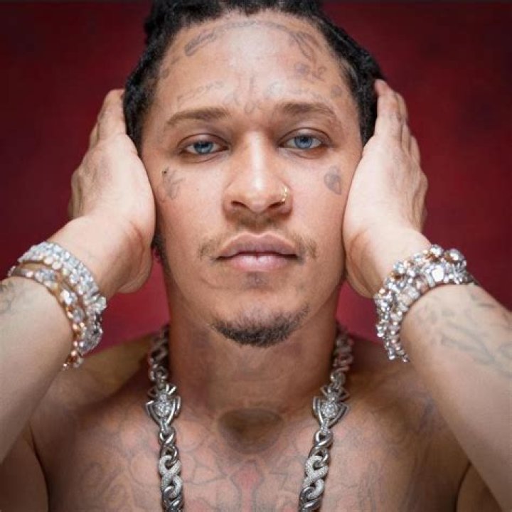 Has uy scuti went supernova?