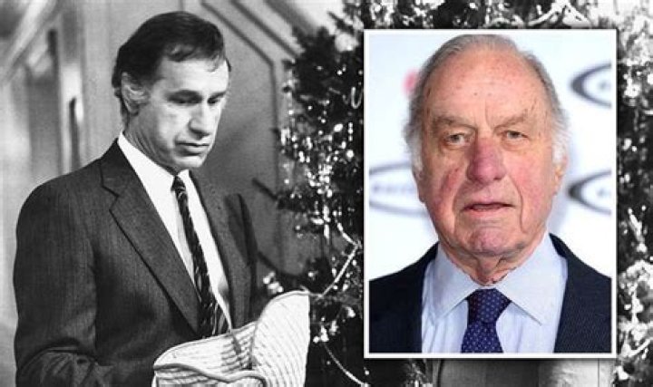 How did geoffrey palmer die?