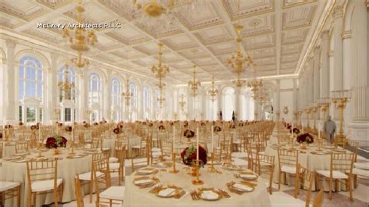 How many ballrooms did the titanic have?