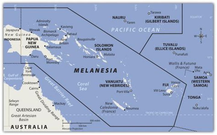 How many islands in melanesia?