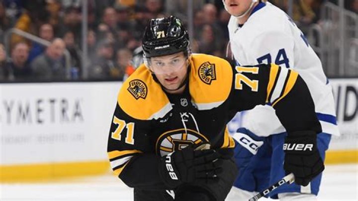 How old is oliver wahlstrom?