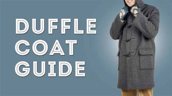How should duffle coat fit?