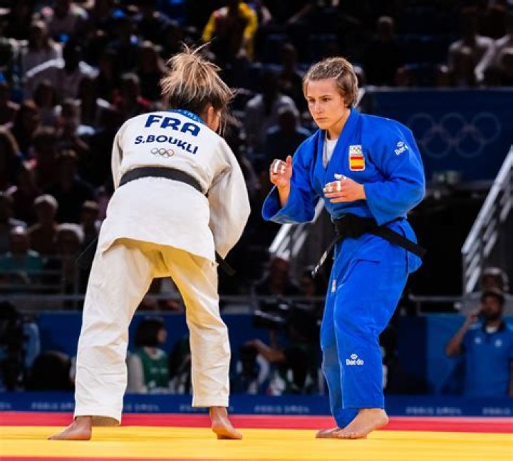 How to spell judogi?