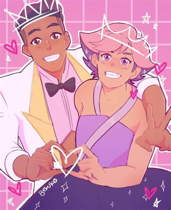 Is bow and glimmer a couple?