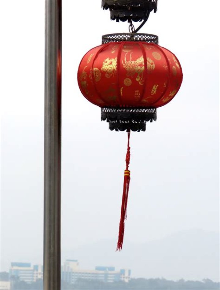 On adopt me what is a chinese lantern worth?