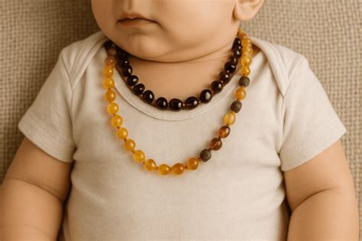 Should babies wear teething necklaces to bed?