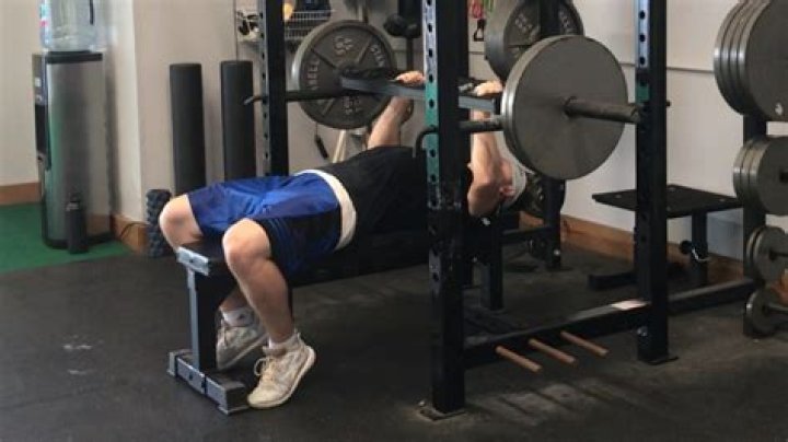 Should baseball players bench press?