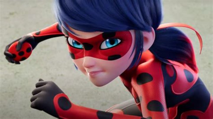 Was marinette's mom ladybug?