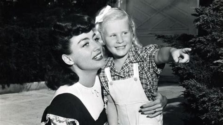 Was mommie dearest true?