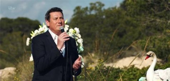 Was tony hadley in benidorm?