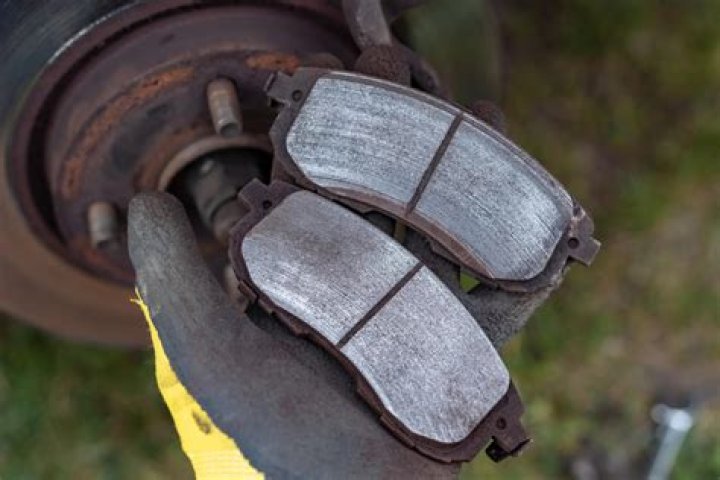 What are shimmed brake pads?