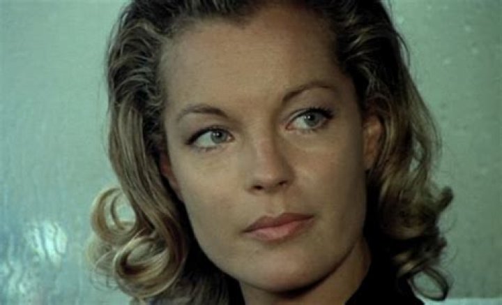 What did romy schneider die of?