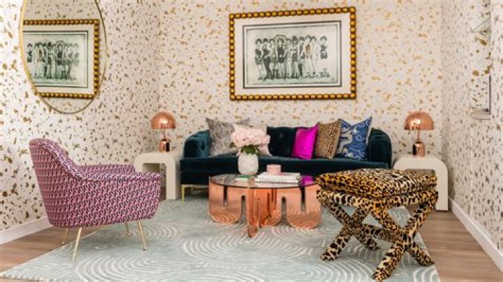 What does grotesqueness meaning?