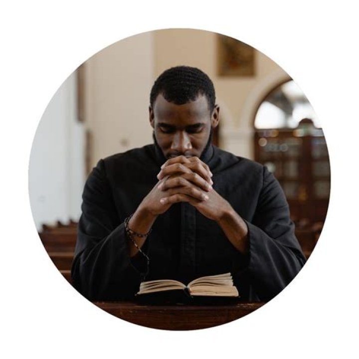 What does stockishly mean?