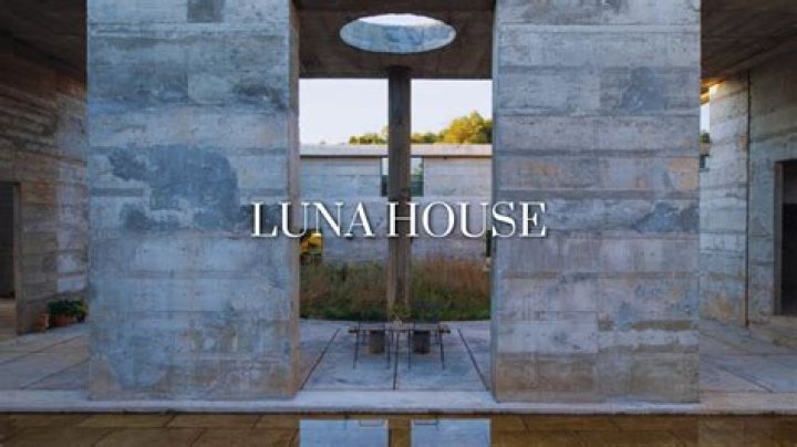 What house is luna in?