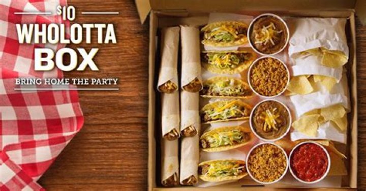 What is in the taco bueno whole lotta box?