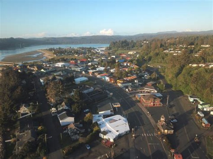 What is in waldport oregon?
