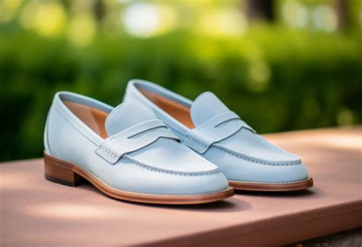 When did penny loafers come out?