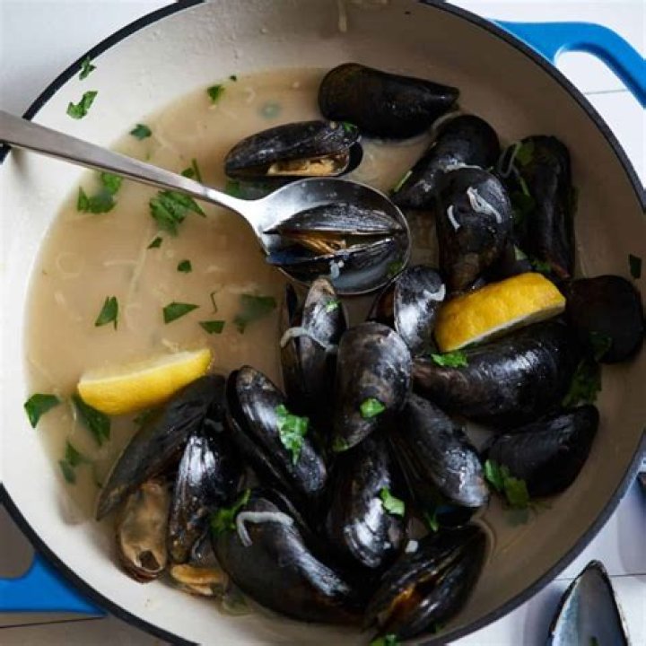 When to eat moules?