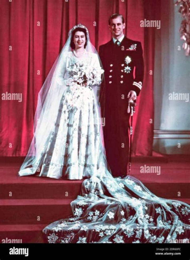 When was queen elizabeth wedding?